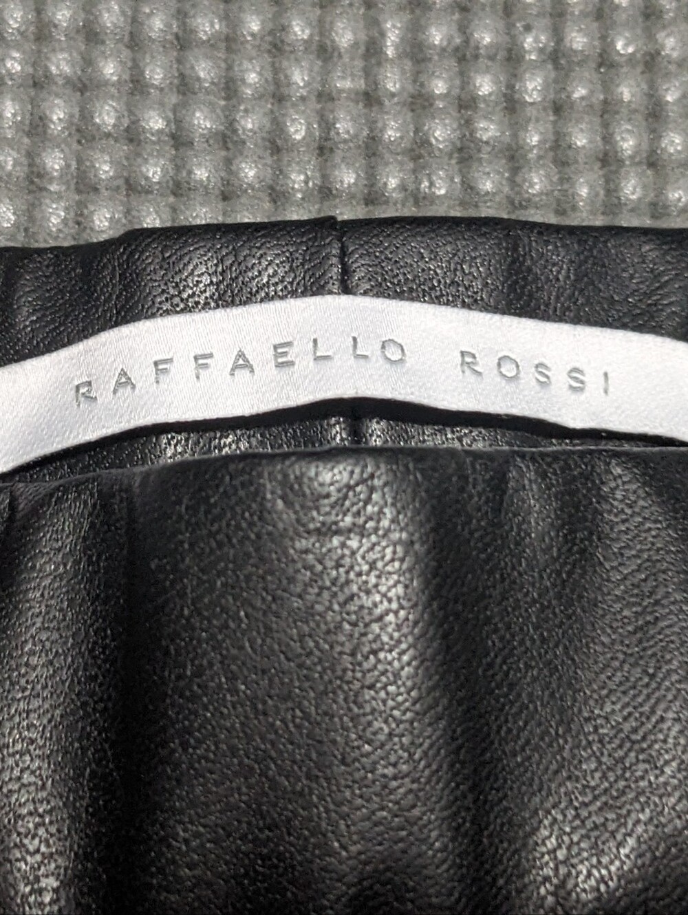 RAFFAELLO ROSSI Black Faux Leather Pants - Picture 6 of 13